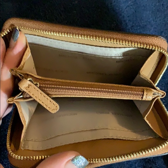 Wallet - Picture 3 of 3